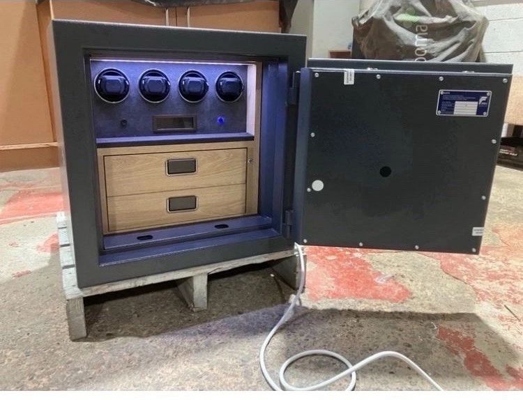 Watch Winder Safes | Jewellery Safes | Luxury Safes gallery image 2